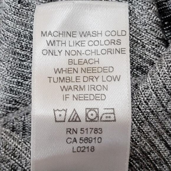 Maurices Women's Silver Gray Marled Ribbed V Neck Short‎ Sleeve Tunic Top Size M - Picture 9 of 9